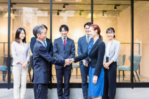 グローバルビジネスの扉を開く：グロスペリティが実践する「海外営業代行」について
