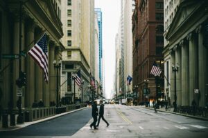 【2026年最新】トランプ大統領が署名した「税関強化」大統領令とは？日本企業の対米輸出・通関への影響を徹底解説